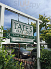 Tate's Bake Shop outside