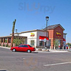 In-n-out Burger outside