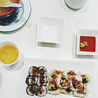 Akiko Sushi food