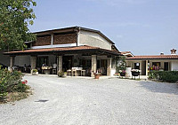 Agriturismo Pelos outside