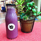 Juice Lovers Juicery food