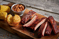 Famous Dave's -b-que food