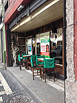 Centro Cultural Memórias Bar e Antiquário inside