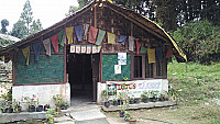 Lotus Bakery outside