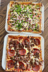 Ledo Pizza food