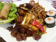 Taste & Wok food