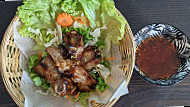 Le Muang Thai Restaurant food