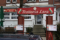 Trattoria Lara outside