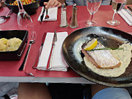 Le Bistrot Parisien food