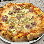 Pizzeria La Rotonda food