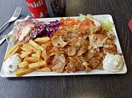 Lolave Kebab food