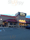 Shari's Cafe And Pies outside