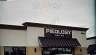 Pieology Pizzeria outside