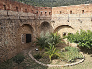 Le Relais De Villefranche outside