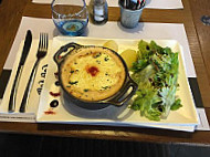 Cafe Leffe Cholet food