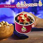 Menchie's Frozen Yogurt food