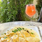 Loza Wine Crepes food