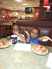 Pizza Hut food