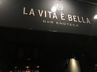 La Vita E Bella inside