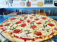 Frank's Pizzeria food