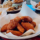 Hooters Of Princeton food