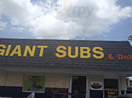 Giant Subs & Deli outside