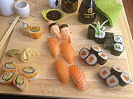 Sumo Sushi food