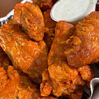 Hooters food