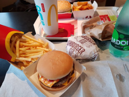 Mcdonald's Civrieux-d'azergues food