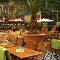 Josty Restaurant im Sony Center am Potsdamer Platz inside