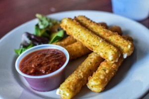 Waterman's Tavern food