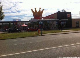 Burger King outside