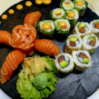 Nemo Sushi food