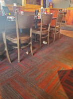 Red Robin Gourmet Burgers And Brews inside