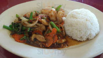 Manee Thai food