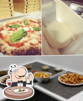 Pizzeria Staypositiv food