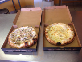 Vito Pizza food