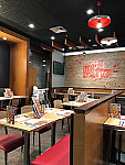 Pizza Hut inside