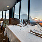 The Sun Dial Restaurant, Bar View food