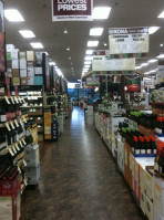 Total Wine More Mclean food