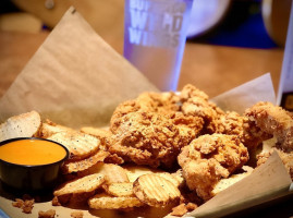 Buffalo Wild Wings food