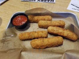 Buffalo Wild Wings food