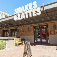 Snakes Lattes Tempe outside