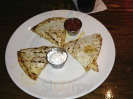 Uno Pizzeria Grill S Burlington food