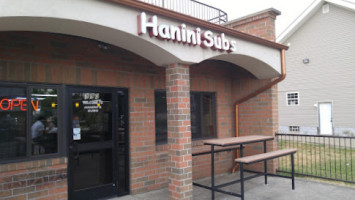 Hanini Subs outside