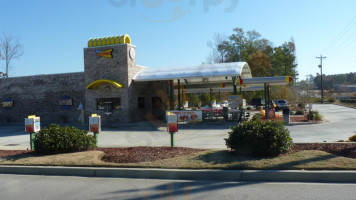 Sonic Drive-in outside