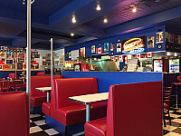 Wimpy's Diner inside