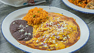 Valencia’s Tex-mex Garage Domain Northside food