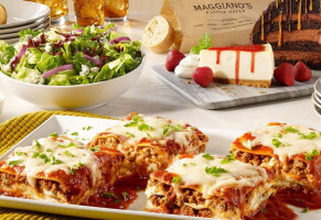 Maggiano's Little Italy food