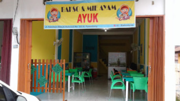 Bakso Ayuk inside